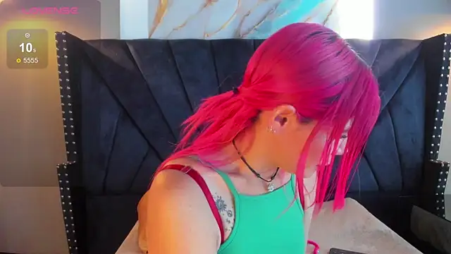 NIKI SANTANA online show from September 24, 3:54 am