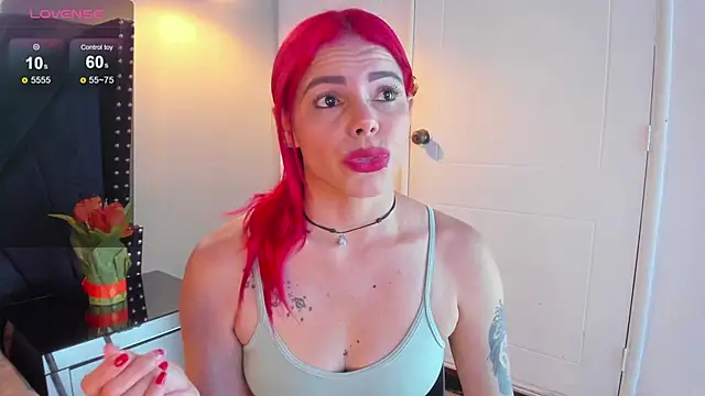 NIKI SANTANA online show from October 21, 3:51 am