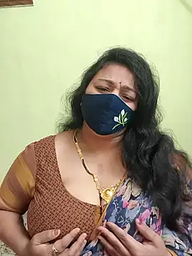 neelu-hoty online show from April 16, 9:32 am