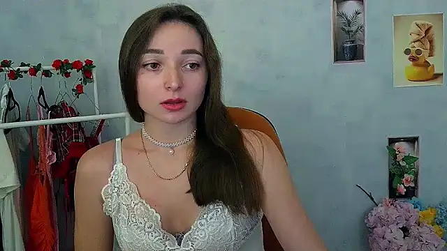  Barbie Kiss  online show from December 13, 10:26 pm