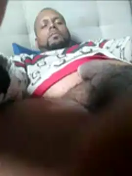 Snapshot of rmsicv chatting on October 24, 9:49 am rmsicv online show from October 24, 9:49 am