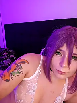 Snapshot of WeissNeko chatting on July 17, 9:19 pm WeissNeko online show from July 17, 9:19 pm