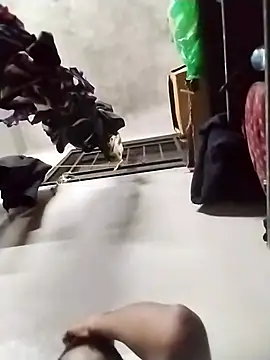 Snapshot of Alokraj373990 chatting on November 2, 7:27 pm Alokraj373990 online show from November 2, 7:27 pm