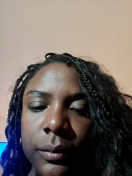 Snapshot of RebecApreta chatting on April 5, 8:33 am RebecApreta online show from April 5, 8:33 am
