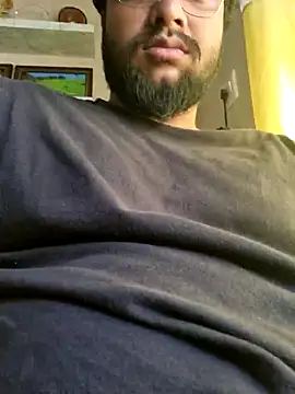 Snapshot of yourdreamman0705 chatting on January 2, 5:24 am yourdreamman0705 online show from January 2, 5:24 am