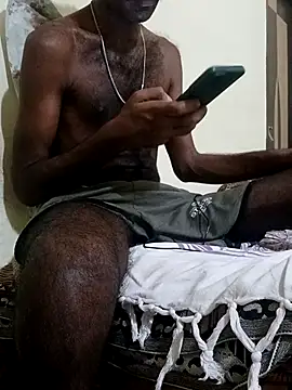 Snapshot of Chocolate_stud10 chatting on May 20, 10:05 pm Chocolate stud10 online show from May 20, 10:05 pm