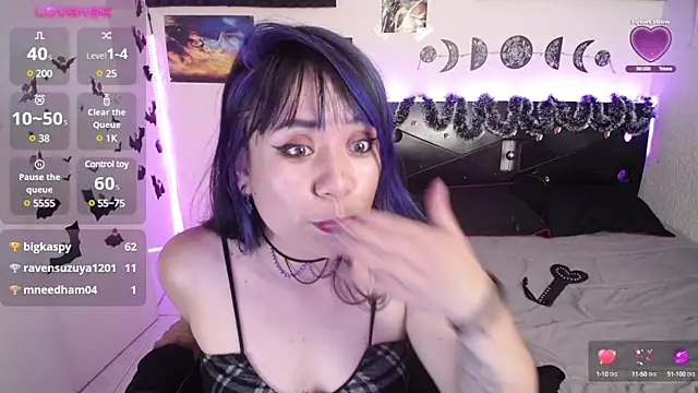Snapshot of _dhalia1_ chatting on January 7, 11:24 pm dhalia1 online show from January 7, 11:24 pm