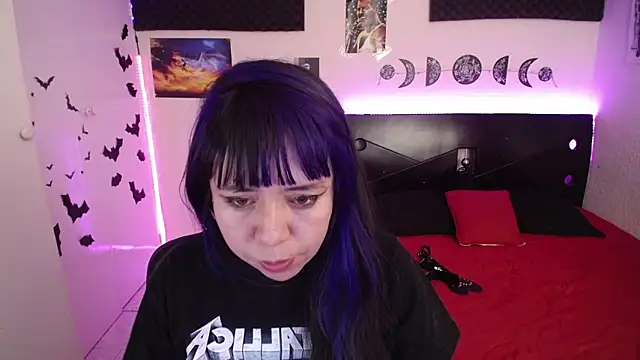 Snapshot of _dhalia1_ chatting on January 28, 1:50 am dhalia1 online show from January 28, 1:50 am