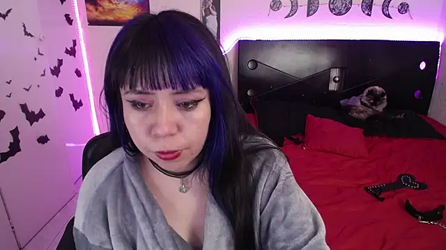 Snapshot of _dhalia1_ chatting on January 31, 2:26 am dhalia1 online show from January 31, 2:26 am