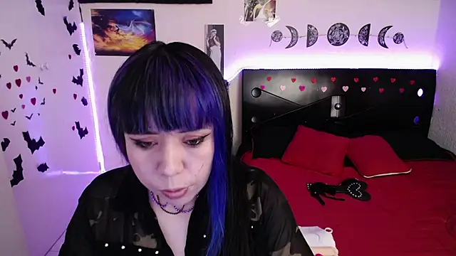 Snapshot of _dhalia1_ chatting on February 19, 9:03 pm dhalia1 online show from February 19, 9:03 pm