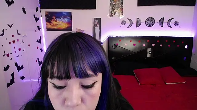 Snapshot of _dhalia1_ chatting on February 20, 8:14 pm dhalia1 online show from February 20, 8:14 pm