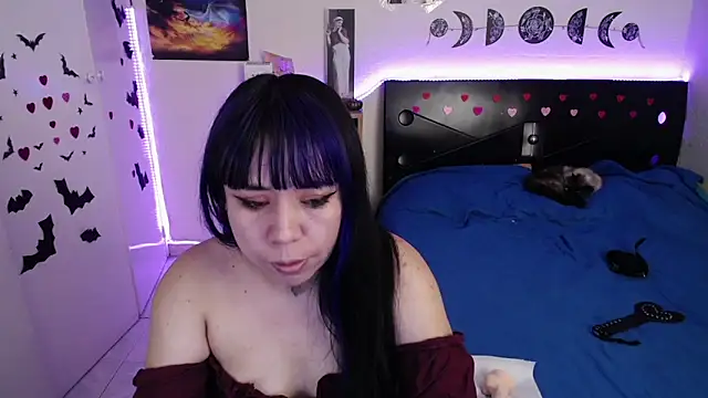 Snapshot of _dhalia1_ chatting on February 28, 8:50 pm dhalia1 online show from February 28, 8:50 pm