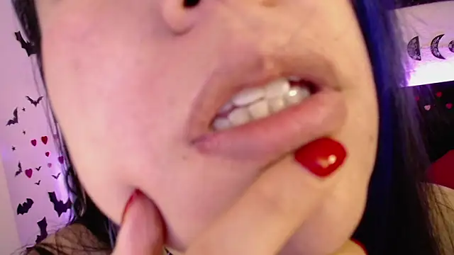 Snapshot of _dhalia1_ chatting on March 17, 8:09 pm dhalia1 online show from March 17, 8:09 pm