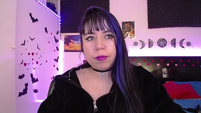 Snapshot of _dhalia1_ chatting on March 19, 2:16 am dhalia1 online show from March 19, 2:16 am