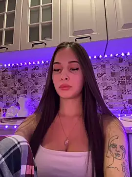 EricaWalls online show from December 22, 12:50 am