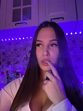 EricaWalls online show from January 19, 9:34 pm