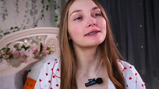 MonaEldon online show from April 16, 2:12 am