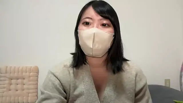 Snapshot of Mao_cute_10 chatting on March 21, 6:33 pm Mao cute 10 online show from March 21, 6:33 pm