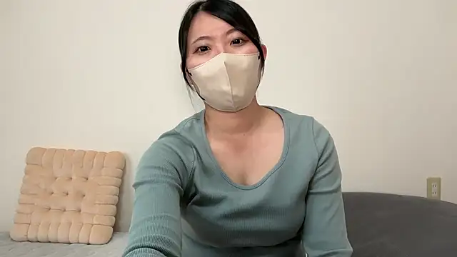 Snapshot of Mao_cute_10 chatting on April 7, 5:30 am Mao cute 10 online show from April 7, 5:30 am