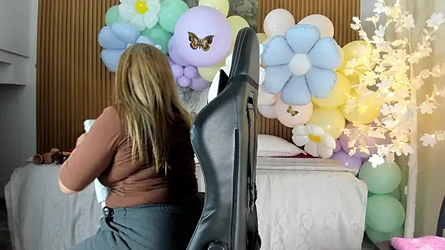 Danna topless online show from April 8, 12:05 pm