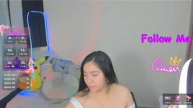 litle mily  online show from March 26, 11:32 pm