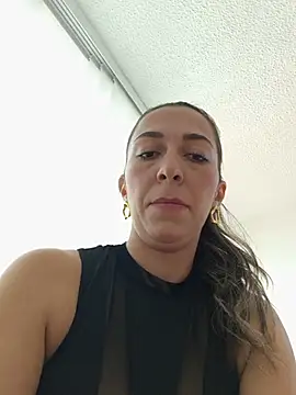 Snapshot of rachellboom chatting on August 1, 9:25 pm rachellboom online show from August 1, 9:25 pm
