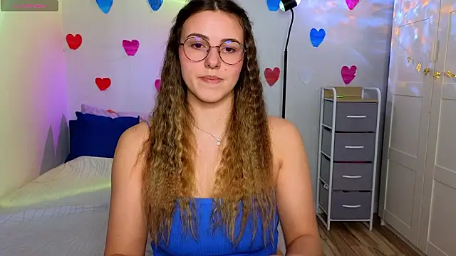 sophia euphoriaa online show from February 6, 8:51 am