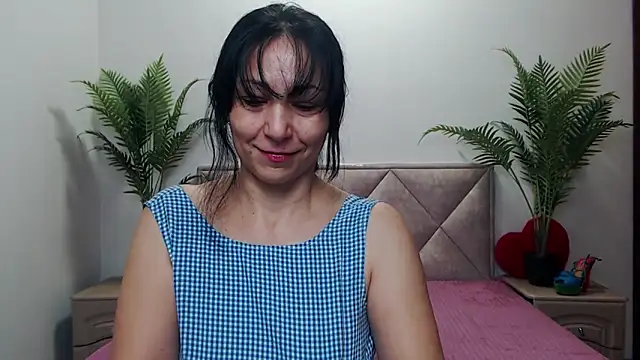 LiluGrants online show from November 22, 7:13 pm