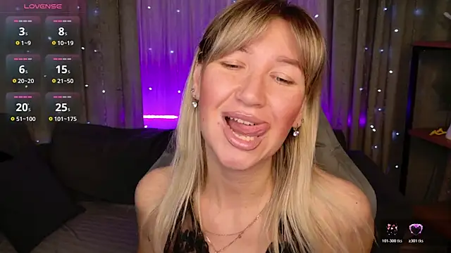 MilaBott online show from March 16, 7:07 pm