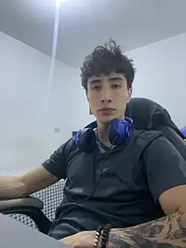 gojo satoru 18 online show from March 2, 5:08 am