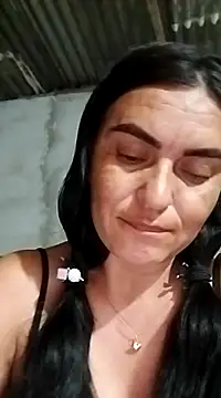 Snapshot of Horny-Mommy-Dirty chatting on February 22, 3:23 am Horny-Mommy-Dirty online show from February 22, 3:23 am