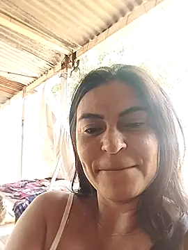 Snapshot of Horny-Mommy-Dirty chatting on February 26, 2:14 pm Horny-Mommy-Dirty online show from February 26, 2:14 pm
