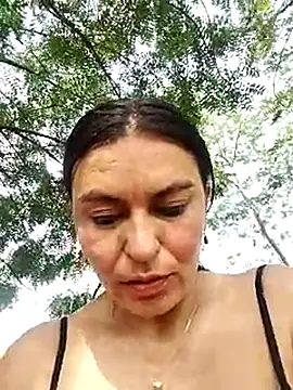 Snapshot of Horny-Mommy-Dirty chatting on March 1, 2:23 pm Horny-Mommy-Dirty online show from March 1, 2:23 pm