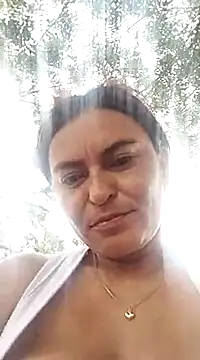 Snapshot of Horny-Mommy-Dirty chatting on March 7, 5:17 pm Horny-Mommy-Dirty online show from March 7, 5:17 pm