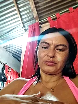 Snapshot of Horny-Mommy-Dirty chatting on March 16, 5:17 pm Horny-Mommy-Dirty online show from March 16, 5:17 pm