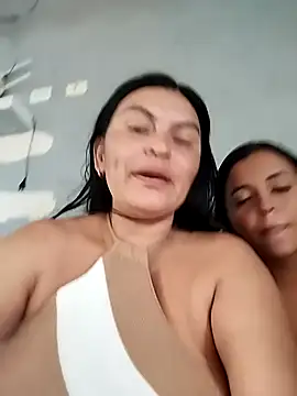 Snapshot of Horny-Mommy-Dirty chatting on September 24, 8:56 pm Horny-Mommy-Dirty online show from September 24, 8:56 pm