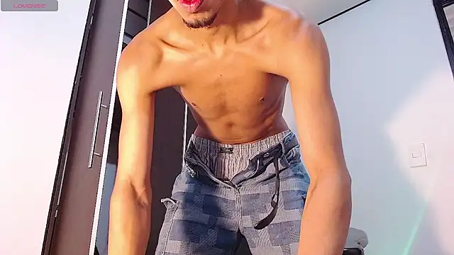 RyanRizzo online show from January 16, 5:33 pm