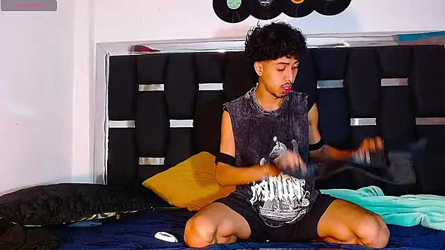 RyanRizzo online show from February 17, 11:31 pm