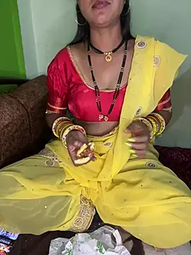 PUNAM BABY1 online show from July 3, 3:29 pm