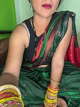 PUNAM BABY1 online show from August 4, 5:48 pm
