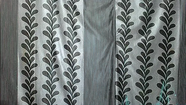 Snapshot of misha_princess chatting on November 12, 8:19 pm misha princess online show from November 12, 8:19 pm