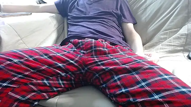 Snapshot of Big_D_Sub chatting on January 4, 4:44 am Big D Sub online show from January 4, 4:44 am