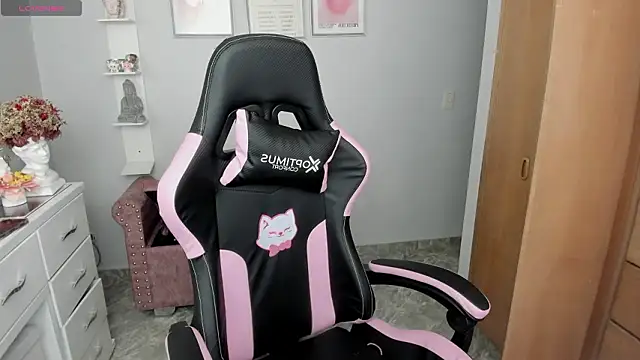 Melannyy  online show from March 7, 12:35 pm