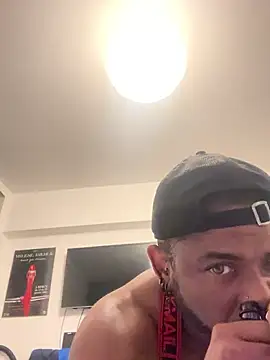 Snapshot of nickgode69 chatting on January 24, 5:00 pm nickgode69 online show from January 24, 5:00 pm