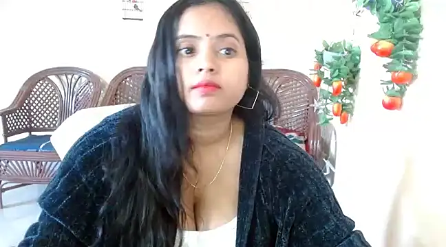 Snapshot of Amandaliss chatting on December 10, 9:55 am Amandaliss online show from December 10, 9:55 am