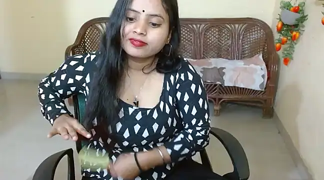 Snapshot of Amandaliss chatting on February 1, 6:54 am Amandaliss online show from February 1, 6:54 am
