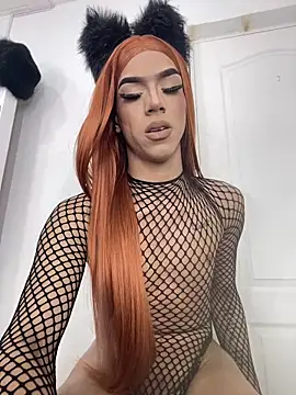 Snapshot of briana_sex32 chatting on June 7, 9:57 am briana sex32 online show from June 7, 9:57 am