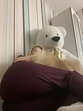 Liya my online show from March 20, 9:30 pm