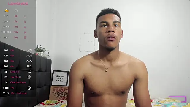 RoddyRich11 online show from April 9, 12:21 pm