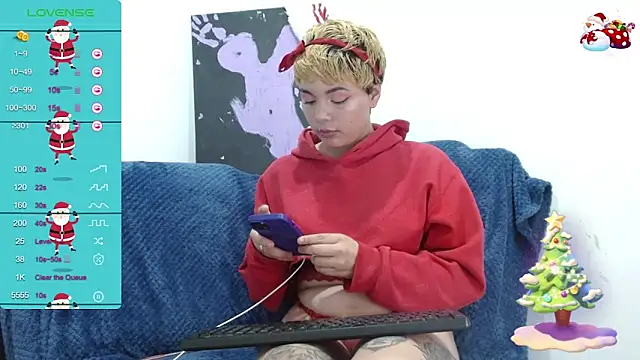 TRIXIE TANG28 online show from December 21, 3:47 am